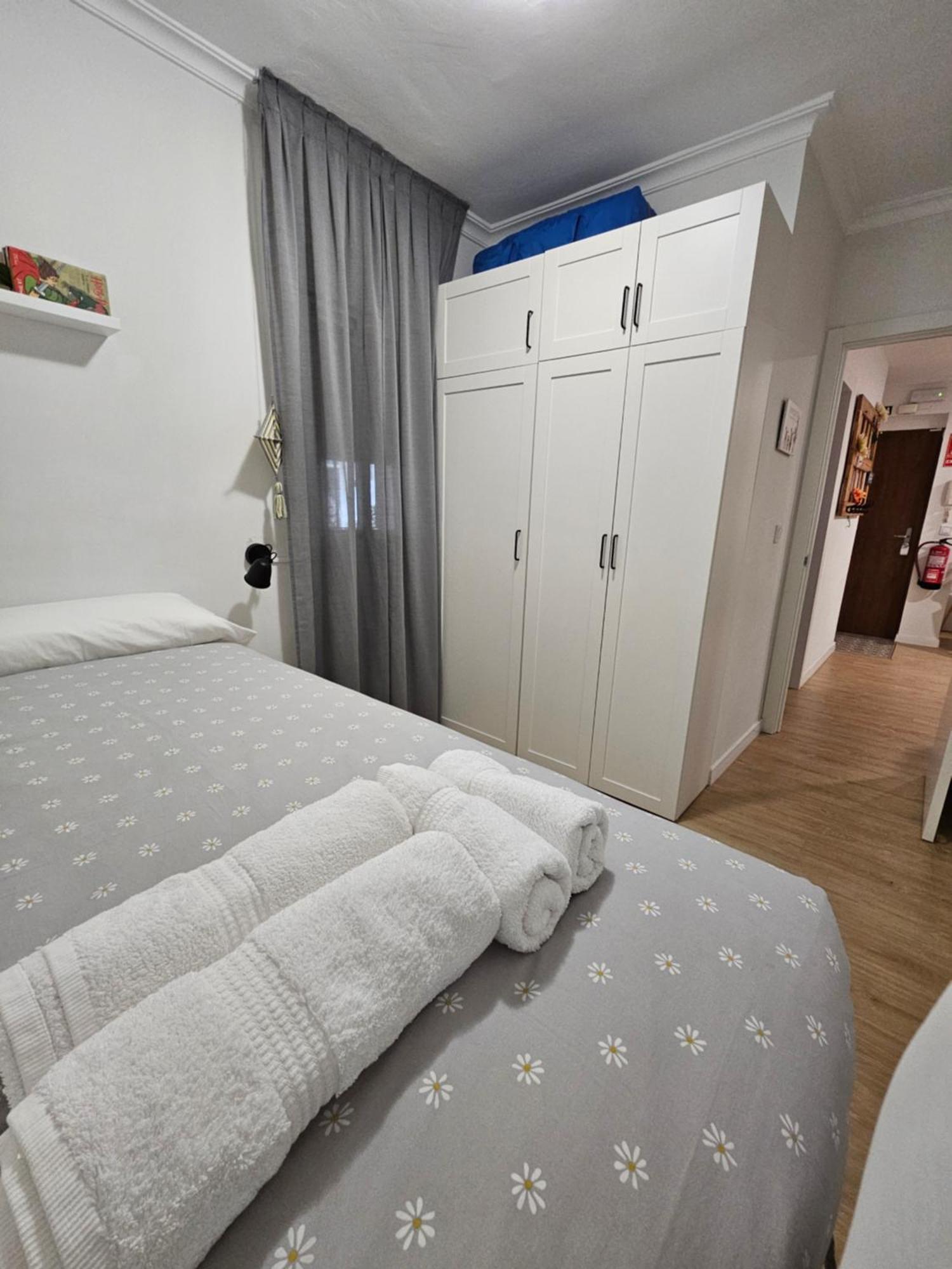 Appartamento Apartamento Triana Siviglia Esterno foto